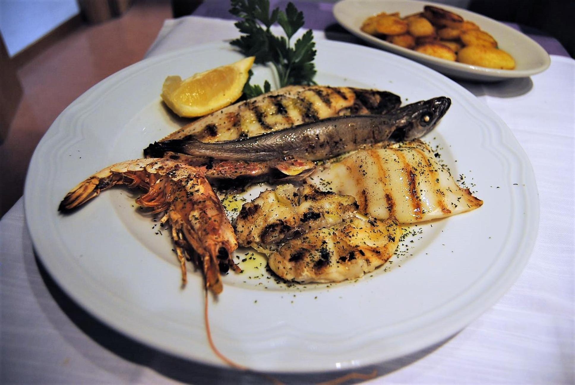 Hotel Ristorante Solelago Guardialfiera Exterior foto